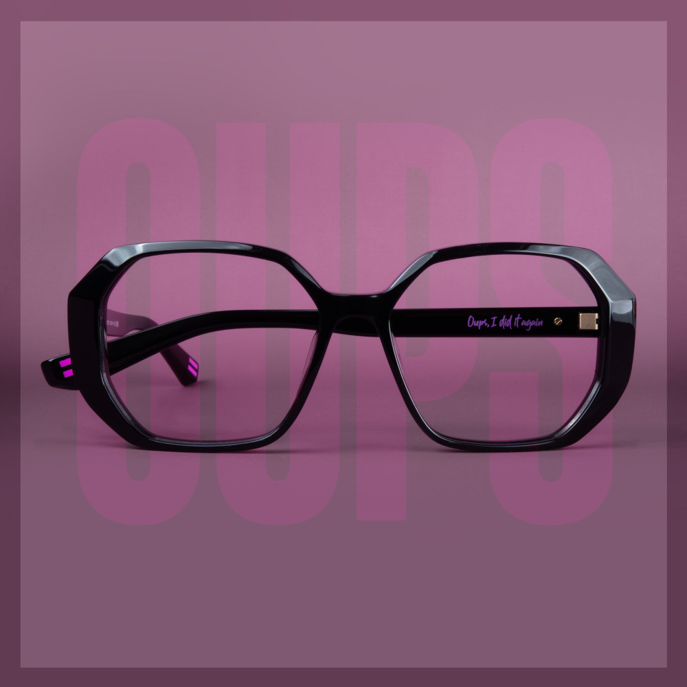 OUPS051